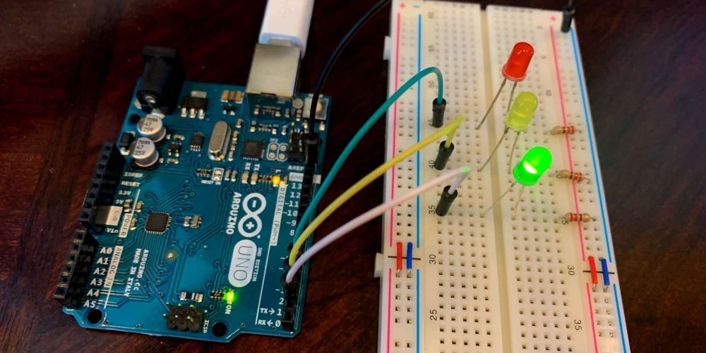 Arduino-Traffic-Light-Project-0001-hero-1920x1080